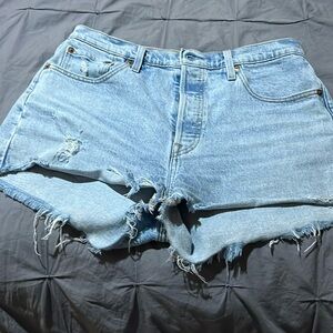 Levi’s high rise 501 shorts